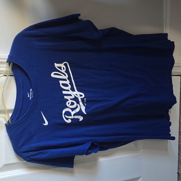 Nike Tops - EUC Nike Kansas City Royals tee